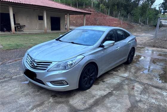 Carro 3.0 MPFI GLS V6 24V GASOLINA 4P AUTOMÁTICO