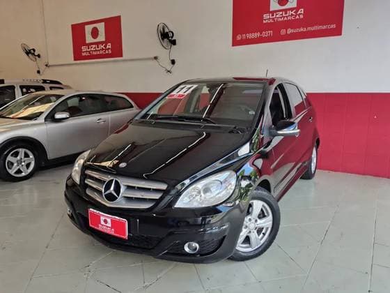 Carro 1.7 8V GASOLINA 4P AUTOMÁTICO