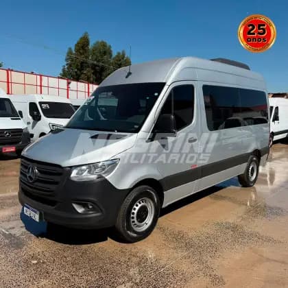 Carro 2.2 CDI DIESEL VAN 416 TA LONGO 16L MANUAL