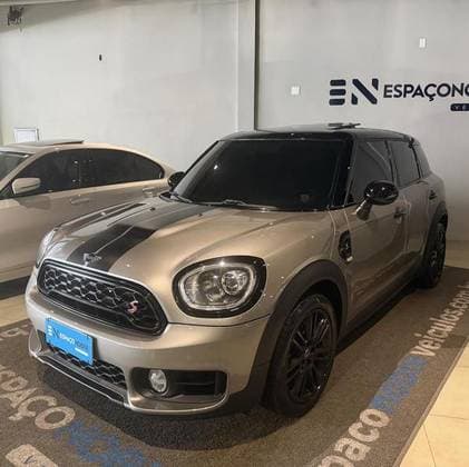 Carro 2.0 16V TWINPOWER TURBO GASOLINA COOPER S STEPTRONIC