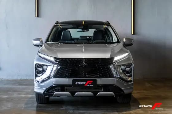 Carro 1.5 MIVEC TURBO GASOLINA HPE-S S-AWC CVT