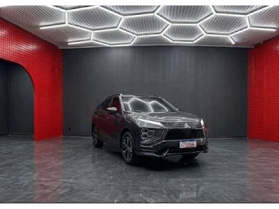 Carro 1.5 MIVEC TURBO GASOLINA HPE-S BLACK S-AWC CVT