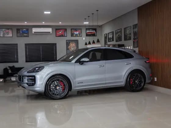 Carro 4.0 V8 GASOLINA GTS COUPÉ AWD TIPTRONIC S
