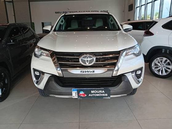 Carro 2.7 SR 4X2 CD 16V FLEX 4P AUTOMÁTICO