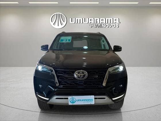 Carro 2.8 D-4D TURBO DIESEL SRX 7L 4X4 AUTOMÁTICO