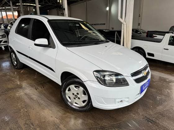 Carro 1.0 MPFI LT 8V FLEX 4P MANUAL