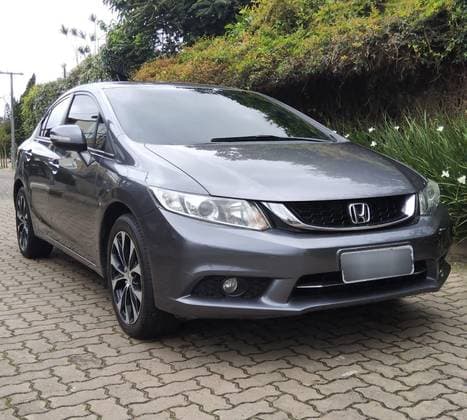 Carro 2.0 LXR 16V FLEX 4P AUTOMÁTICO
