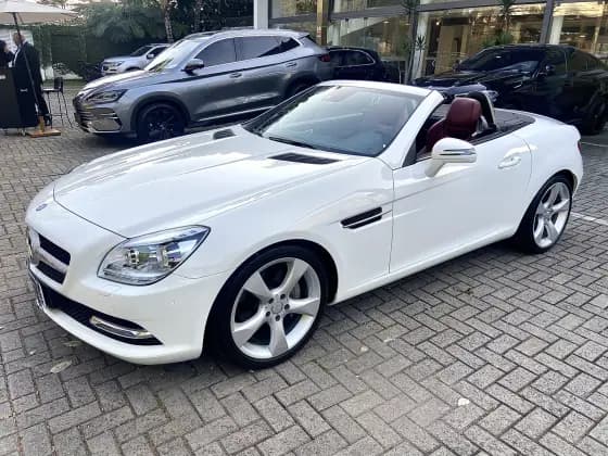 Carro 1.8 CGI 16V TURBO GASOLINA 2P AUTOMÁTICO