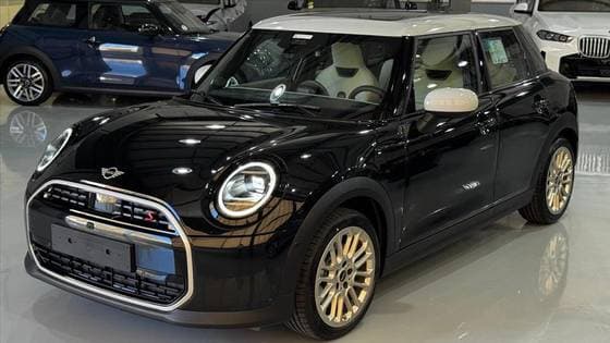 Carro 2.0 16V TWINPOWER GASOLINA S TOP 4P STEPTRONIC