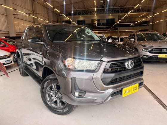 Carro 2.8 D-4D TURBO DIESEL CD SR 4X4 AUTOMÁTICO