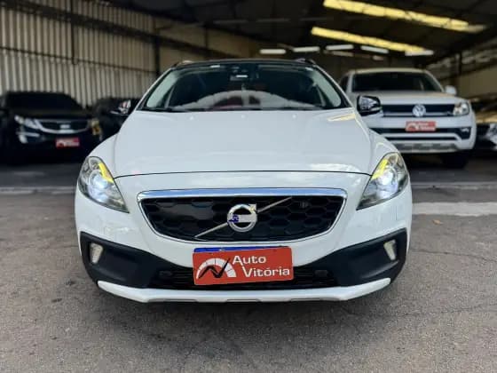 Carro 2.0 T5 CROSS COUNTRY AWD TURBO GASOLINA 4P AUTOMÁTICO