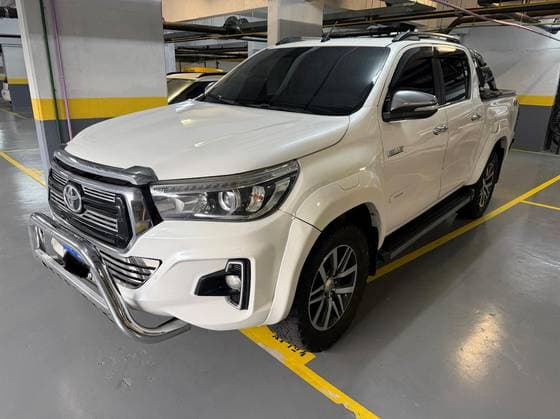 Carro 2.8 SRX 4X4 CD 16V DIESEL 4P AUTOMÁTICO