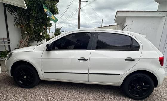Carro 1.0 MI TRENDLINE 8V FLEX 4P MANUAL
