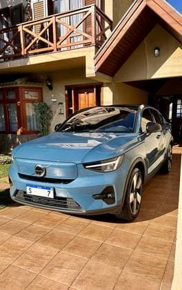 Carro P8 RECHARGE TWIN ELECTRIC ULTIMATE AWD