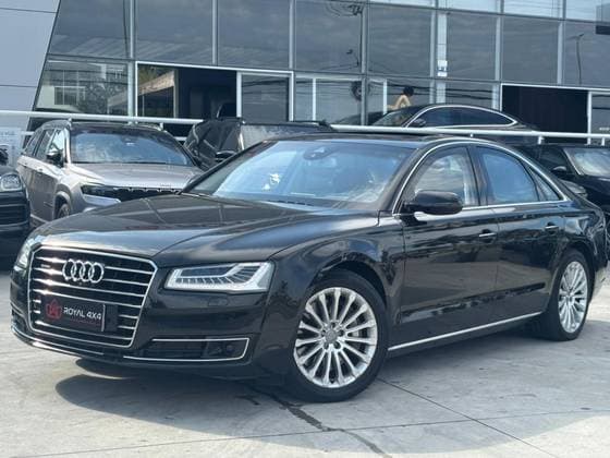Carro 4.0 TFSI V8 32V GASOLINA 4P TIPTRONIC