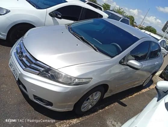 Carro 1.5 LX 16V FLEX 4P AUTOMÁTICO