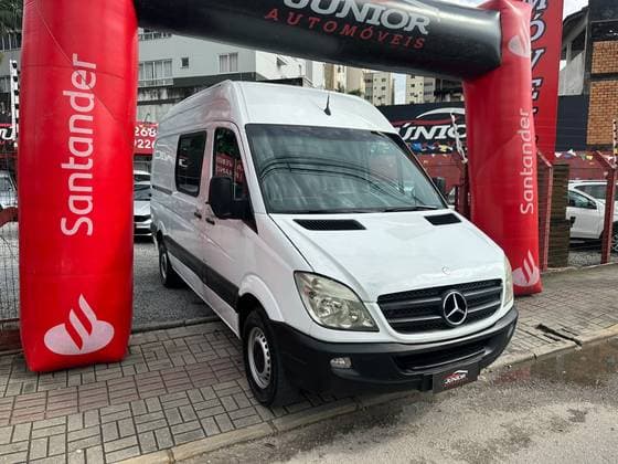 Carro 2.2 CHASSI STREET LONGO 311 CDI DIESEL 3P MANUAL