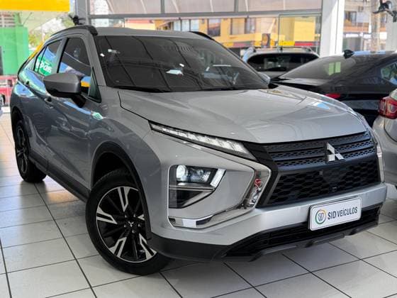 Carro 1.5 MIVEC TURBO GASOLINA GLS CVT