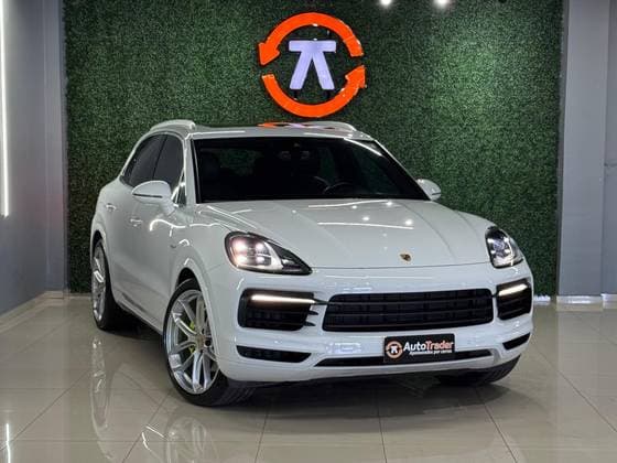Carro 3.0 V6 E-HYBRID AWD TIPTRONIC S
