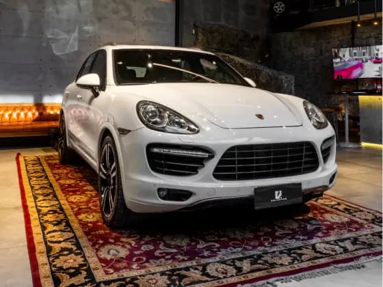 Carro 4.8 4X4 V8 32V TURBO GASOLINA 4P TIPTRONIC
