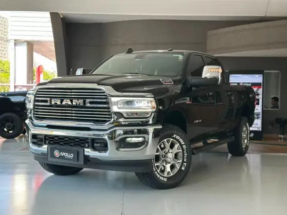 Carro 6.7 I6 TURBO DIESEL LARAMIE CD 4X4 AUTOMÁTICO