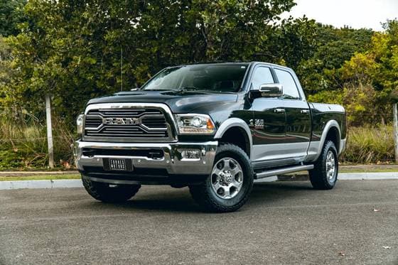 Carro 6.7 LARAMIE 4X4 CD I6 TURBO DIESEL 4P AUTOMÁTICO