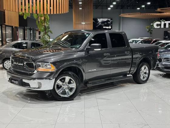 Carro 5.7 V8 GASOLINA LARAMIE CD 4X4 AUTOMÁTICO