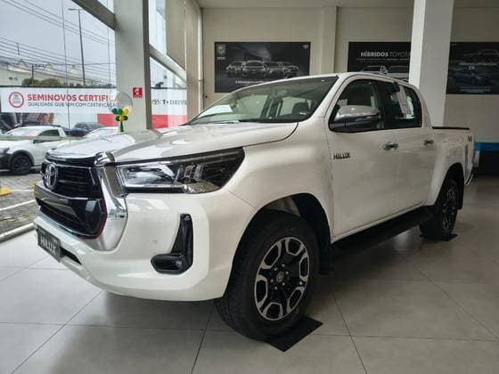 Carro 2.8 D-4D TURBO DIESEL CD SRV 4X4 AUTOMÁTICO