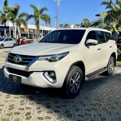 Carro 2.8 SRX 4X4 7 LUGARES 16V TURBO INTERCOOLER DIESEL 4P AUTOMÁTICO