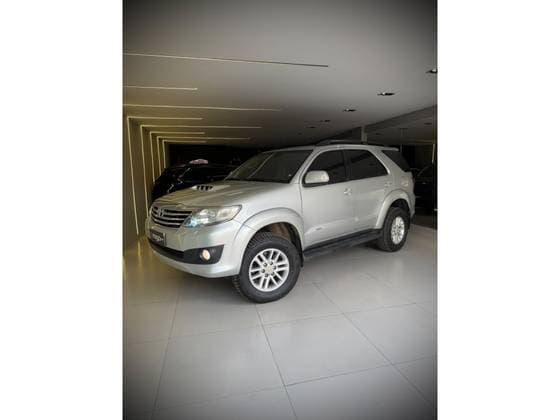 Carro 3.0 SRV 4X4 7 LUGARES 16V TURBO INTERCOOLER DIESEL 4P AUTOMÁTICO