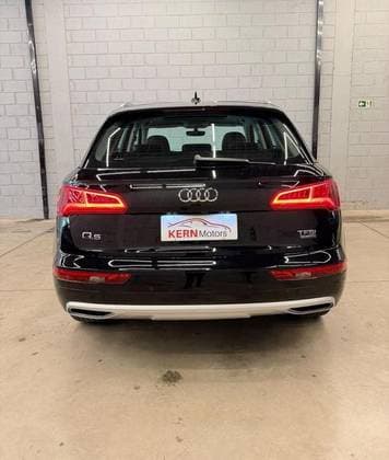 Carro 2.0 TFSI GASOLINA AMBIENTE S TRONIC