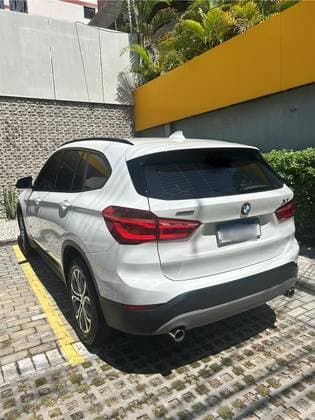 Carro 2.0 16V TURBO ACTIVEFLEX SDRIVE20I X-LINE 4P AUTOMÁTICO
