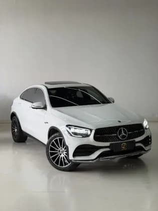 Carro 2.0 CGI GASOLINA COUPÉ 4MATIC 9G-TRONIC