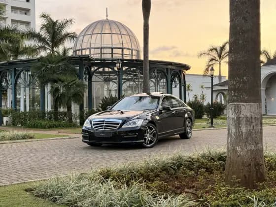 Carro 5.5 L V8 BI-TURBO GASOLINA 4P AUTOMÁTICO