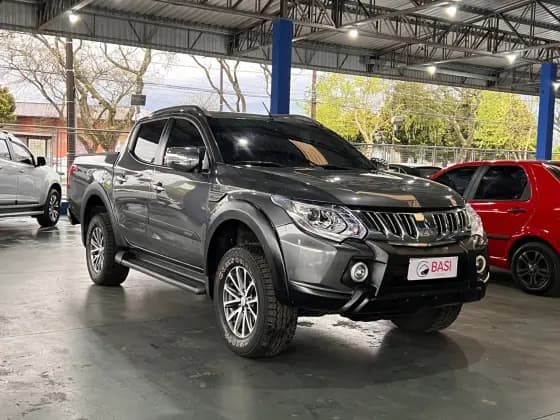 Carro 2.4 16V TURBO DIESEL OUTDOOR HPE-S CD 4X4 AUTOMÁTICO