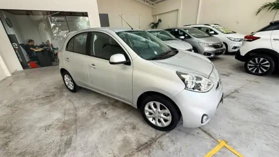 Carro 1.6 SV 16V FLEX 4P XTRONIC