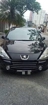 Carro 1.6 PRESENCE PACK SEDAN 16V FLEX 4P MANUAL