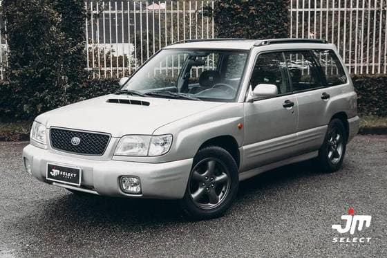 Carro 2.0 4X4 16V TURBO GASOLINA 4P MANUAL