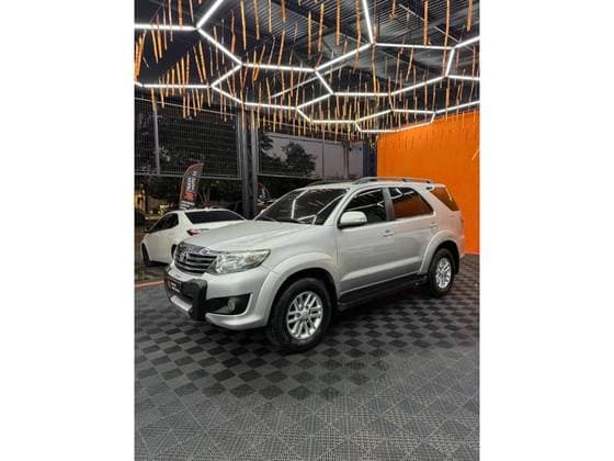 Carro 2.7 SR 4X2 16V FLEX 4P AUTOMÁTICO