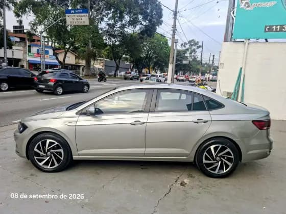 Carro 1.0 200 TSI HIGHLINE AUTOMÁTICO