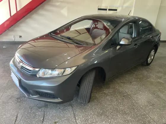 Carro 1.8 LXS 16V FLEX 4P AUTOMÁTICO