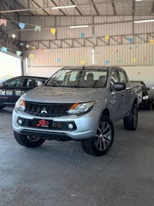 Carro 2.4 16V TURBO DIESEL SPORT GLS CD 4P 4X4 AUTOMÁTICO