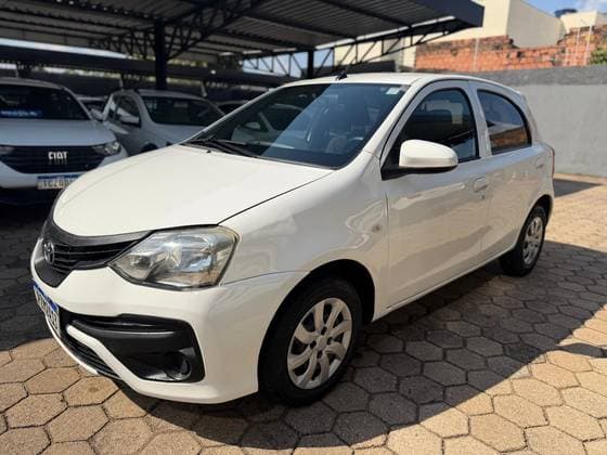 Carro 1.3 X 16V FLEX 4P MANUAL