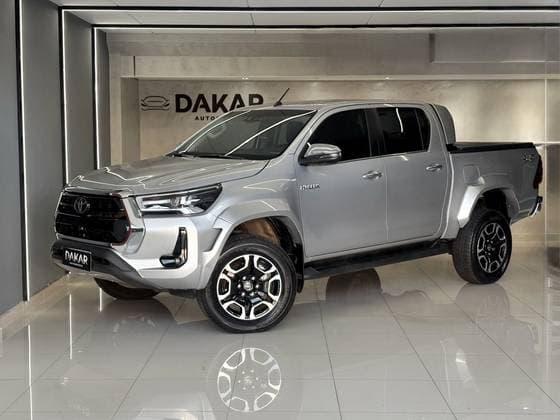 Carro 2.8 D-4D TURBO DIESEL CD SRX PLUS 4X4 AUTOMÁTICO