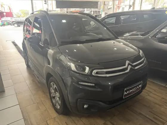 Carro 1.6 VTI 120 FLEX LIVE MANUAL