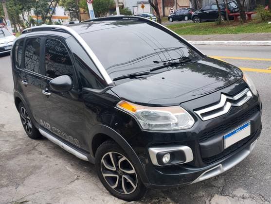 Carro 1.6 EXCLUSIVE 16V FLEX 4P MANUAL