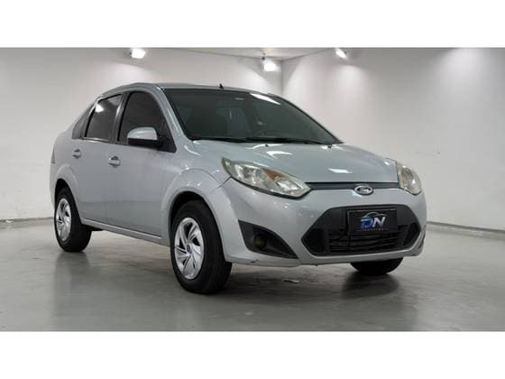 Carro 1.6 ROCAM SEDAN 8V FLEX 4P MANUAL