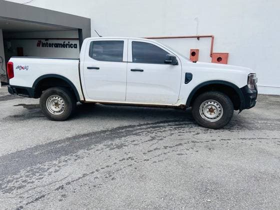 Carro 2.0 TURBO DIESEL CD XL 4X4 MANUAL