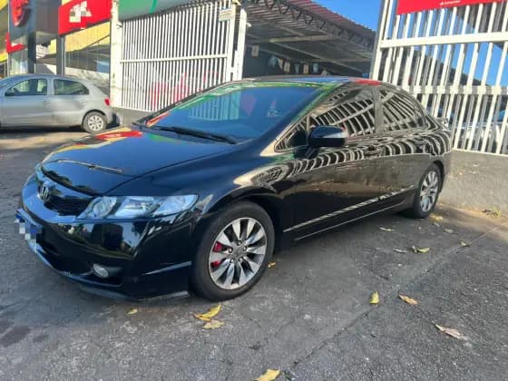 Carro 1.8 LXL 16V FLEX 4P AUTOMÁTICO