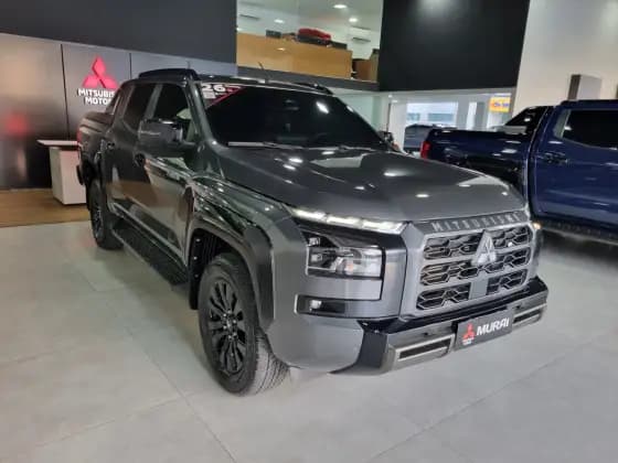 Carro 2.4 BITURBO DIESEL CD KATANA 4X4 AUTOMÁTICO